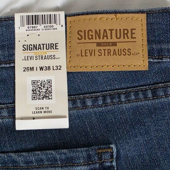 Levi’s Signature Gold Mid-Rise Straight Jeans 38x32 - Picture 6 of 10